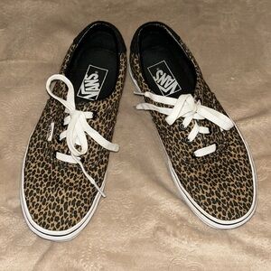 Vans Cheetah/Leopard Print Sneakers